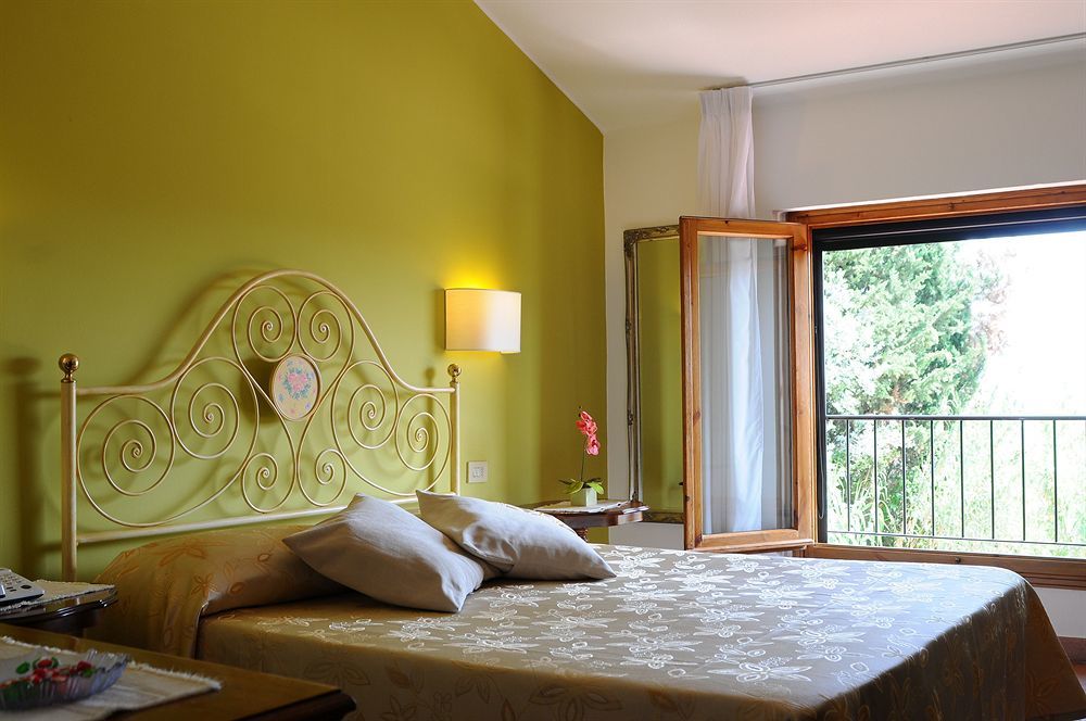 Hotel San Michele San Gimignano Eksteriør bilde